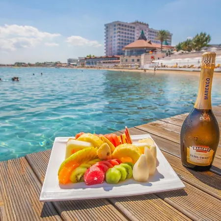 Hotell Salamis Bay Conti & Casino