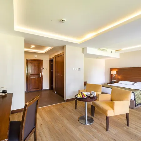 Salamis Bay Conti & Casino فاماغوستا