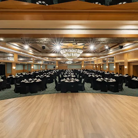 Salamis Bay Conti & Casino فندق 5*
