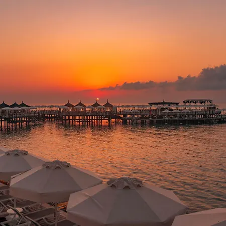 فندق Salamis Bay Conti & Casino فاماغوستا