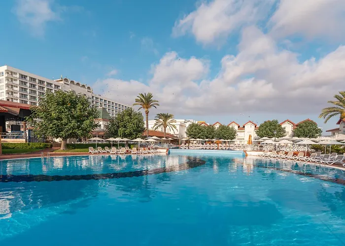 Hotel Salamis Bay Conti & Casino 5*